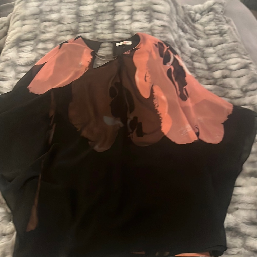 Flowy Halston Heritage dress